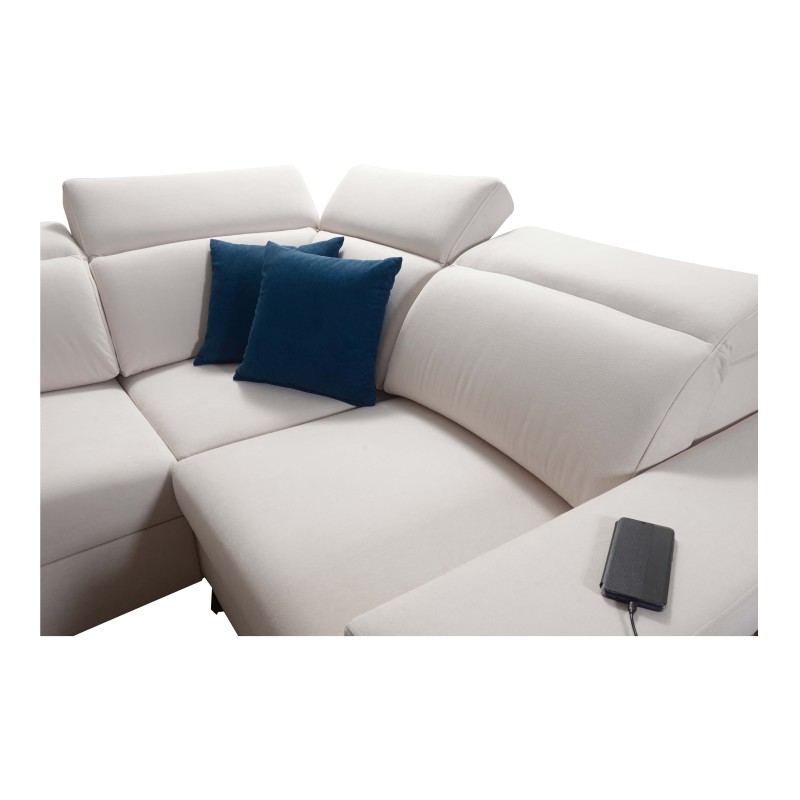 U-Shaped Alto X Mix Sectional Sofa - Elegance and Comfort in One.