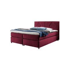 Line continental bed with decorative stitching – elegance and sleeping comfort