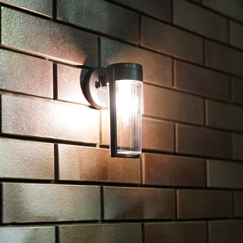 Vivi Solar Wall Light 3000K