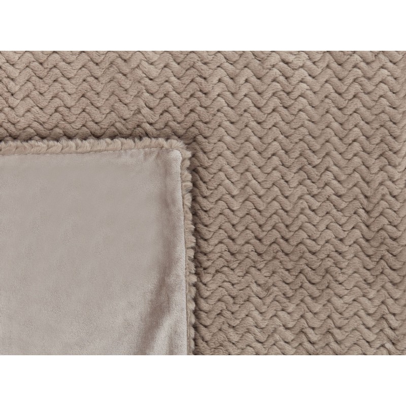 Narzuta na łóżko SURMI Sztuczne futro 150 x 200 cm Jasnobrązowy