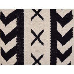 Zestaw 2 poduszek dekoracyjnych DEADNETTLE Bawełna 45 x 45 cm Beżowy Wzór geometryczny