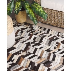 Dywan patchwork skórzany 160 x 230 cm brązowo-biały AKYELE