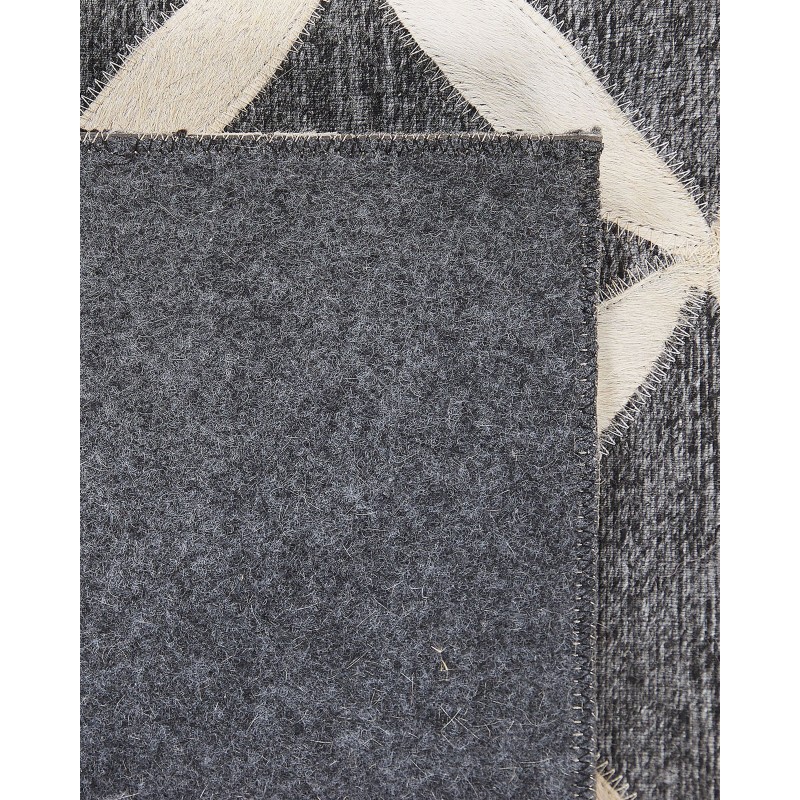 Dywan skórzany 140 x 200 cm szaro-beżowy GENC