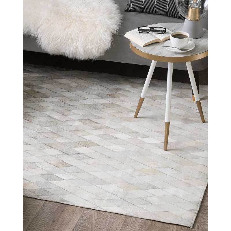 Dywan patchwork skórzany 140 x 200 cm biało-szary MALDAN