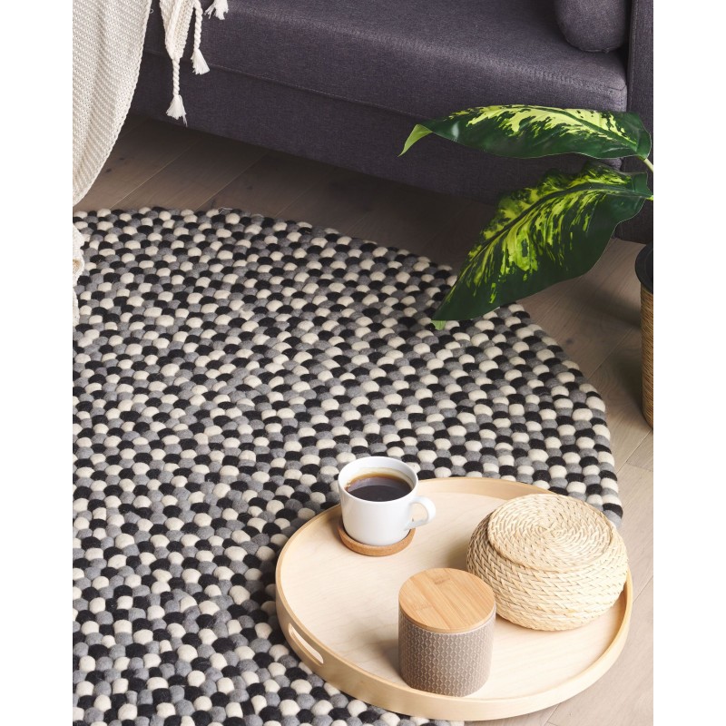 Dywan okrągły z filcowych kulek ø 140 cm wielokolorowy PENEK