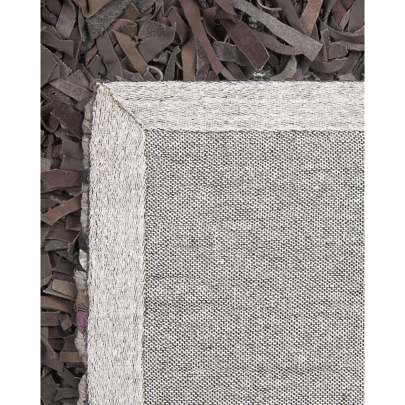 Dywan skórzany 140 x 200 cm brązowy MUT