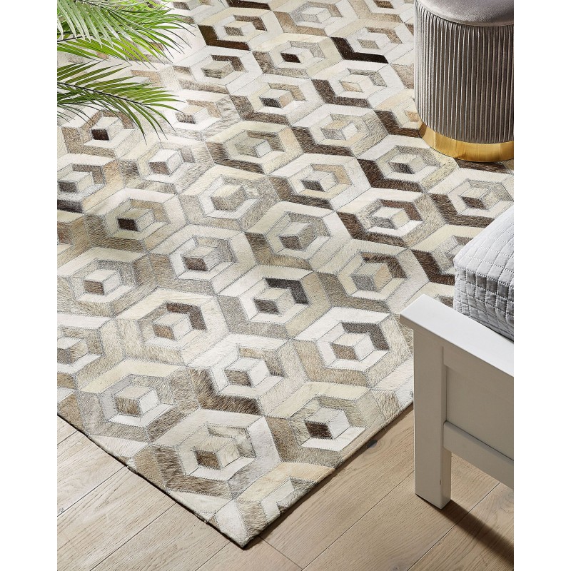 Dywan patchworkowy skórzany 140 x 200 cm brązowo-beżowy TAVAK