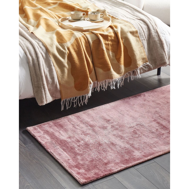 Dywan z wiskozy 80 x 150 cm różowy GESI II