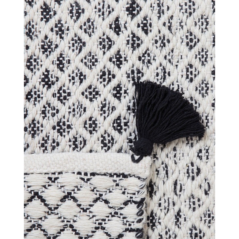 Dywan bawełniano-wełniany 140 x 200 cm czarno-biały GEMLIK
