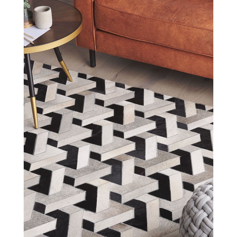 Dywan patchwork skórzany 140 x 200 cm czarno-szary NARMAN