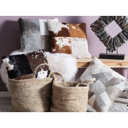 Poduszka dekoracyjna NELLAD Skóra naturalna 45 x 45 cm Szary Patchwork