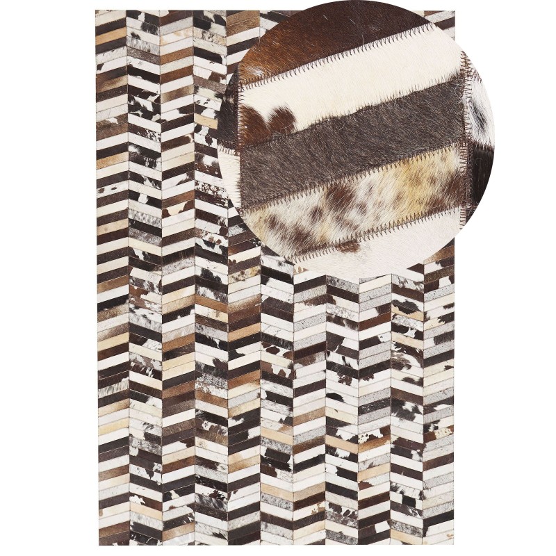 Dywan patchwork skórzany 140 x 200 cm brązowo-biały AKYELE