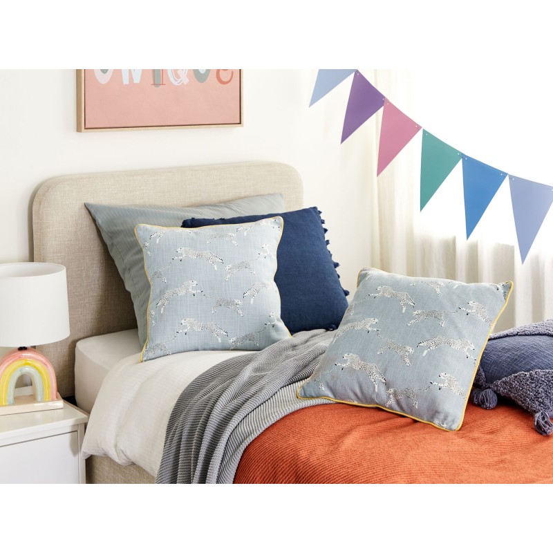 Zestaw 2 poduszek dekoracyjnych ARALES Bawełna 45 x 45 cm Jasnoszary Wzór zwierzęcy