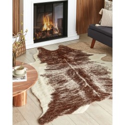 Dywan ze sztucznej skóry 150 x 200 cm brązowy ZEIL