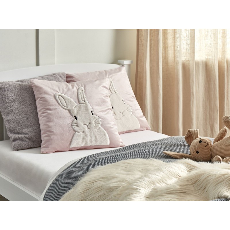 2 welurowe poduszki dekoracyjne haftowane w królika 45 x 45 cm różowe IBERIS