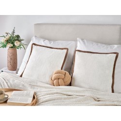 Zestaw 2 poduszek dekoracyjnych IANTHE Bawełna 45 x 45 cm Złamana biel Jednolity