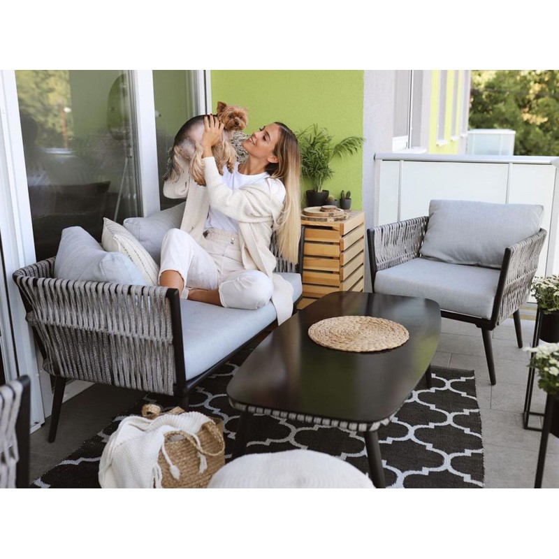 Zestaw ogrodowy ze stolikiem dla 4 osób PREVEZA Technorattan Szary