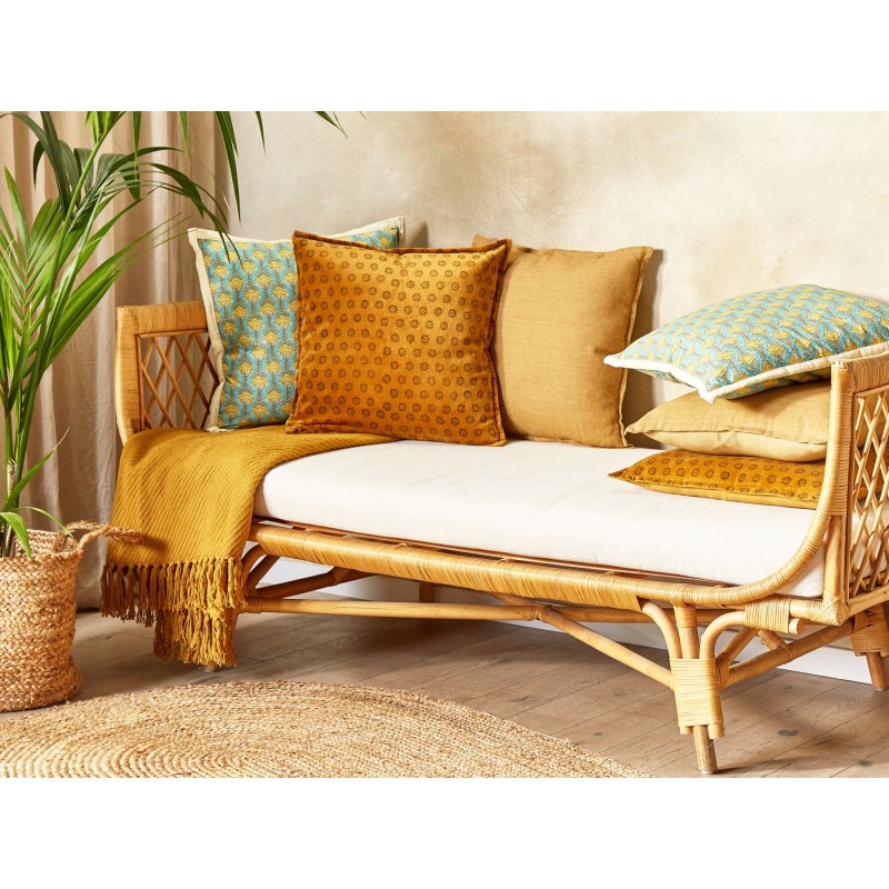 Zestaw 2 poduszek dekoracyjnych RAPIS Welur 45 x 45 cm Żółty Wzór geometryczny