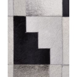 Dywan patchwork skórzany 140 x 200 cm czarno-szary EFIRLI