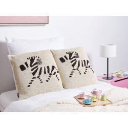2 bawełniane poduszki dla dzieci z motywem zebry 45 x 45 cm beżowe JABORI