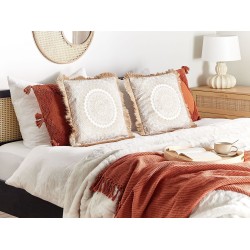 Zestaw 2 poduszek dekoracyjnych GERANIUM 45 x 45 cm Beżowy Wzór orientalny