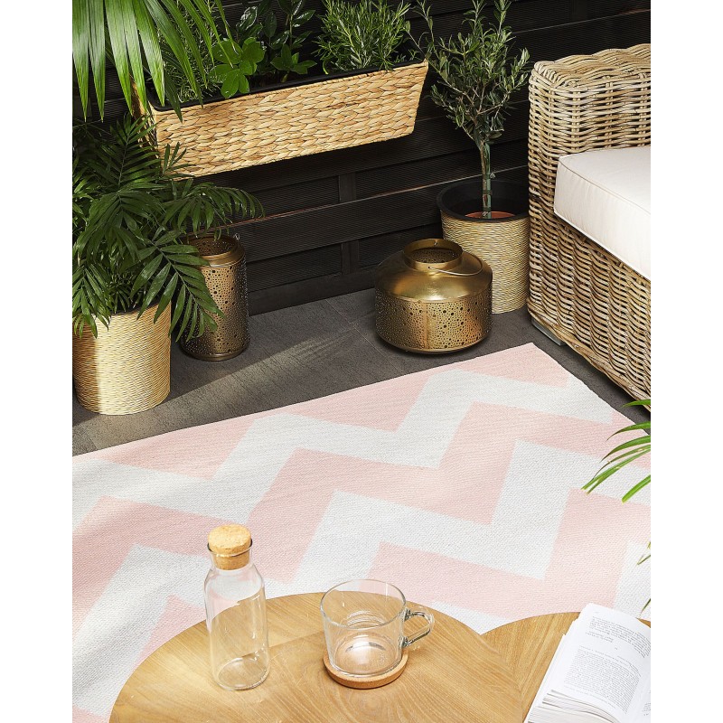 Dywan zewnętrzny 140 x 200 cm różowy KONARLI