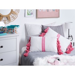 2 bawełniane poduszki dekoracyjne z frędzlami 30 x 50 cm biało-różowe LOVELY