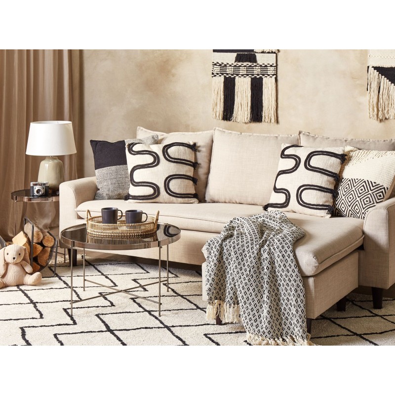 Zestaw 2 poduszek dekoracyjnych FUCHSIA Bawełna 45 x 45 cm Jasnobeżowy Wzór geometryczny