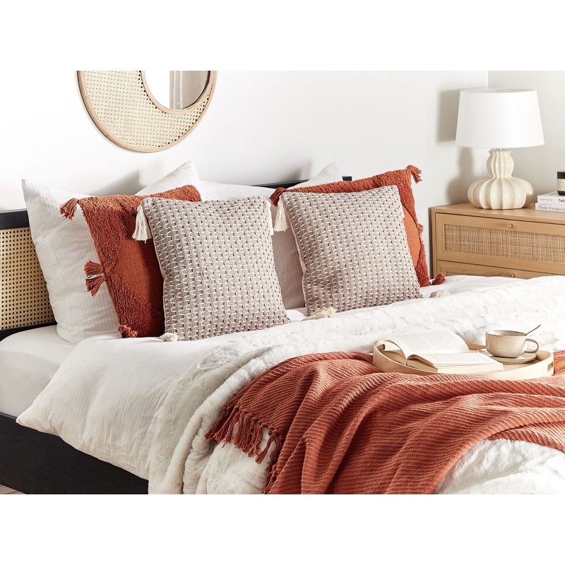 Zestaw 2 poduszek dekoracyjnych HAKONE 42 x 42 cm Beżowoszary Wzór geometryczny