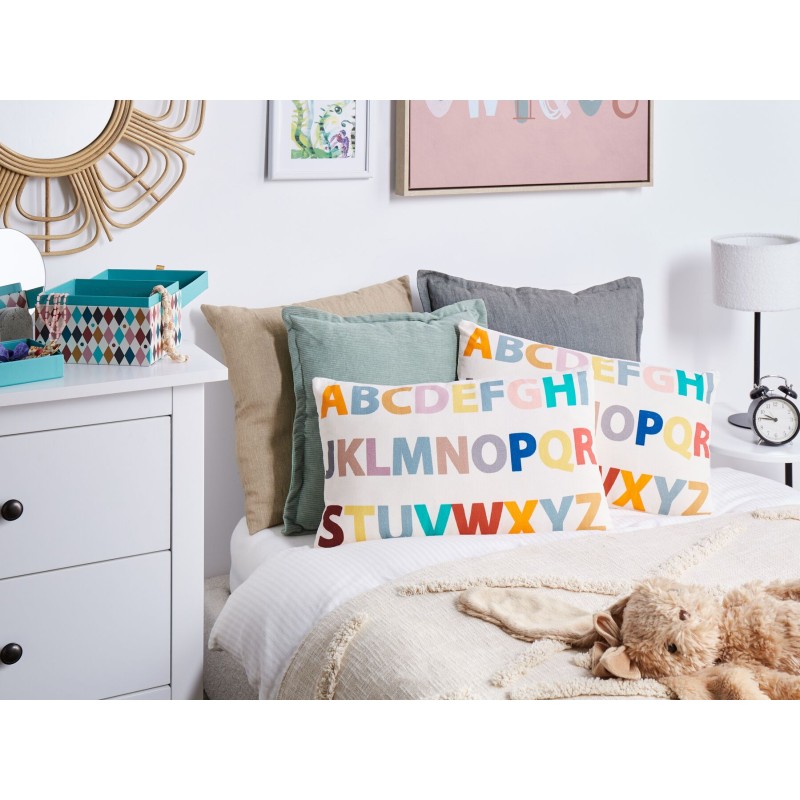 2 bawełniane poduszki dla dzieci z motywem alfabetu 30 x 50 cm wielokolorowe ASARUM