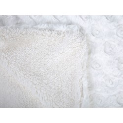 Narzuta na łóżko KANDILLI 200 x 220 cm Złamana biel