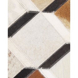 Dywan patchwork skórzany 140 x 200 cm brązowy SERINOVA