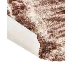 Dywan ze sztucznej skóry 130 x 170 cm brązowy ZEIL