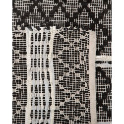 Dywan skórzany 80 x 150 cm czarny z beżowym FEHIMLI