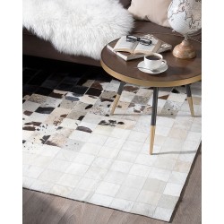 Dywan patchwork skórzany 140 x 200 cm czarno-biały KEMAH