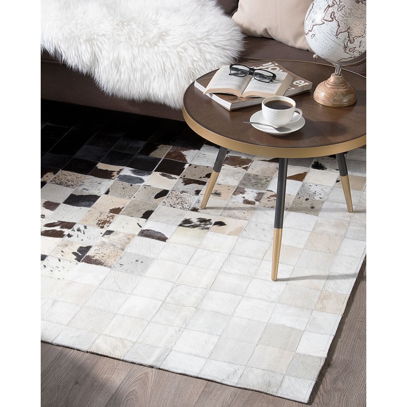 Dywan patchwork skórzany 140 x 200 cm czarno-biały KEMAH