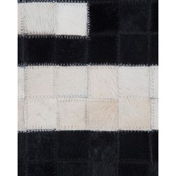 Dywan skórzany 80 x 150 cm czarno-biały BOLU