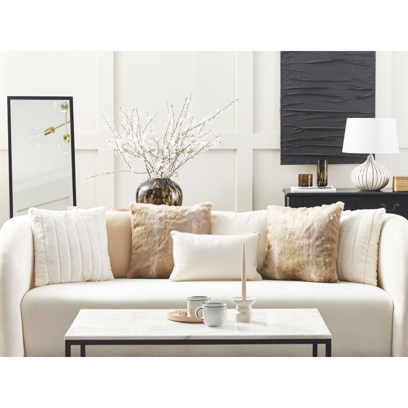 Zestaw 2 poduszek dekoracyjnych HORDEUM Sztuczne futro 45 x 45 cm Jasnobrązowy Jednolity