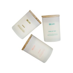 Zestaw 3 świeczek zapachowych SIMPLICITY Wosk sojowy Nuty orientalne Świeże nuty