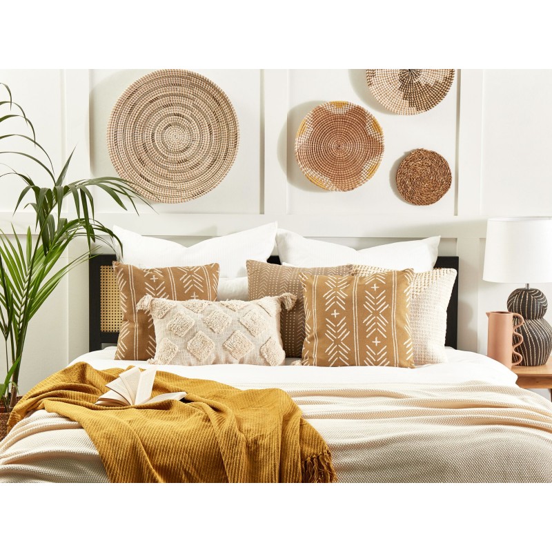 Poduszka dekoracyjna BANYAN Bawełna 45 x 45 cm Piaskowy Wzór geometryczny