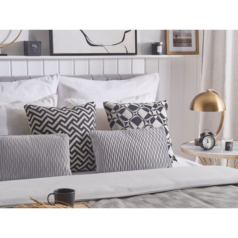 Zestaw 2 poduszek dekoracyjnych MOTARI Welur 30 x 50 cm Szary Wzór geometryczny