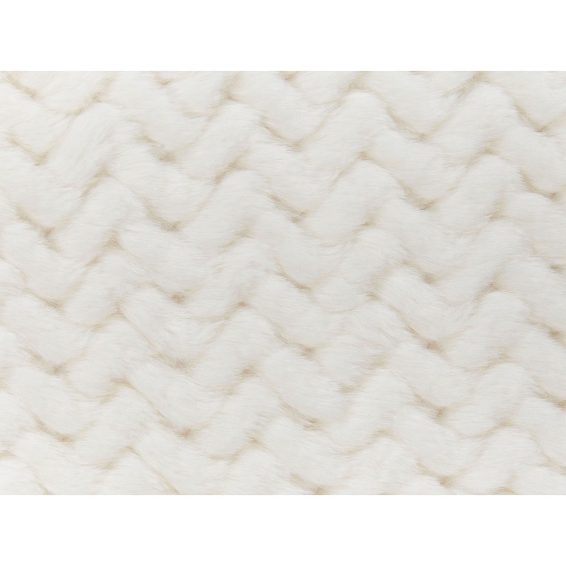 Narzuta na łóżko SURMI Sztuczne futro 200 x 220 cm Złamana biel