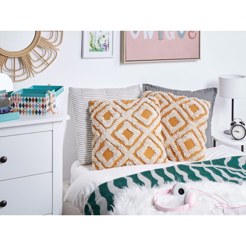 Zestaw 2 poduszek dekoracyjnych GILLY Bawełna 45 x 45 cm Pomarańczowy Wzór geometryczny