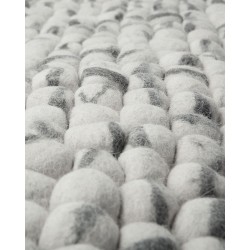 Dywan z filcowych kulek 160 x 230 cm jasnoszary AMDO