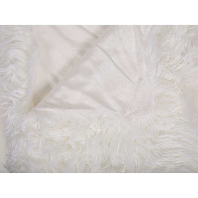 Narzuta na łóżko DELICE 200 x 220 cm Biały