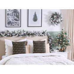 Zestaw 2 poduszek dekoracyjnych LEROY Bawełna 45 x 45 cm Czarny Wzór świąteczny