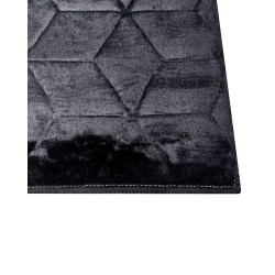 Dywan sztuczne futro królika 160 x 230 cm czarny THATTA