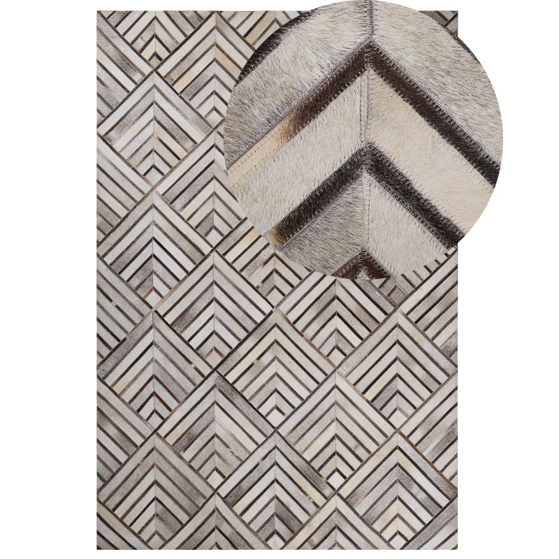 Dywan patchwork skórzany 140 x 200 cm beżowy TEKIR