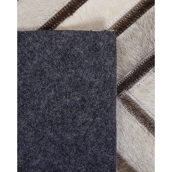 Dywan patchwork skórzany 140 x 200 cm beżowy TEKIR