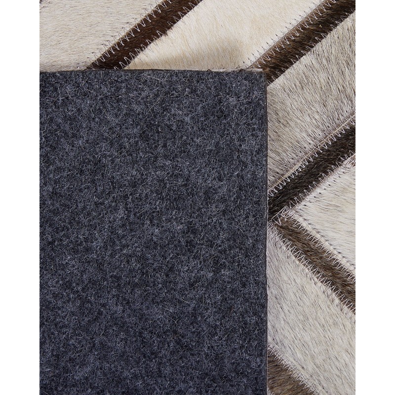 Dywan patchwork skórzany 140 x 200 cm beżowy TEKIR